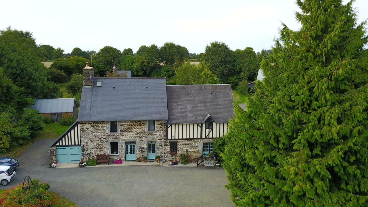 Maison Mai Or La Petite Maison Mai Or La Petite Grange Or All Three La Chapelle-Urée Zewnętrze zdjęcie